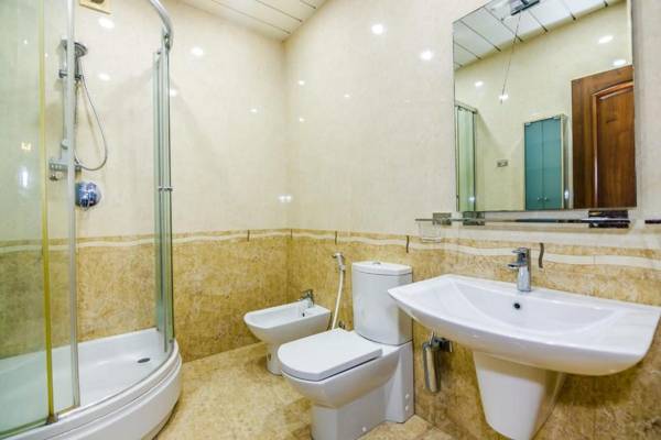 Apartment near Metro Nizami