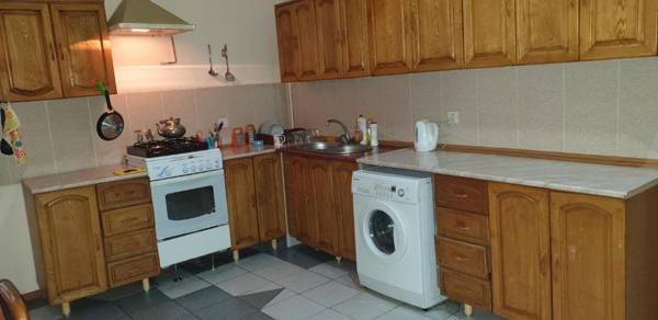 Shaan E Punjab Hostel