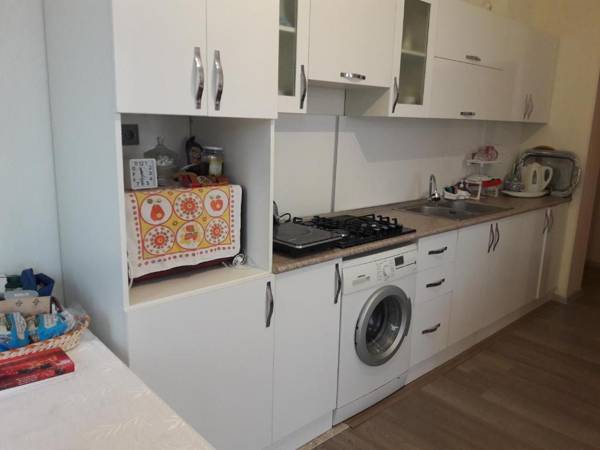 Neft Akademia metro 28 Maj 1 bedrom