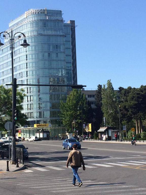 Sweet home in the center.