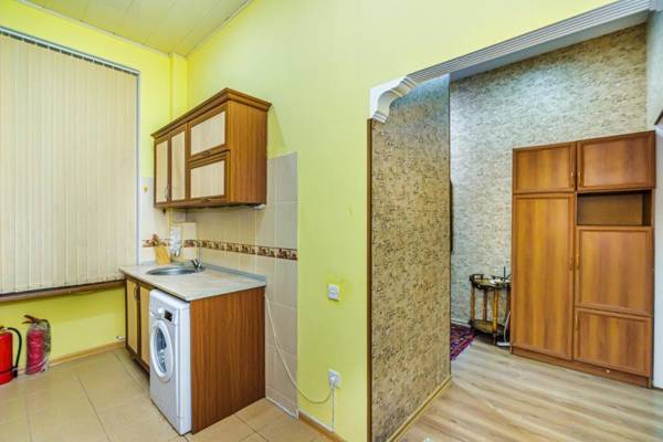 M Estate Targovu 2 room (009).