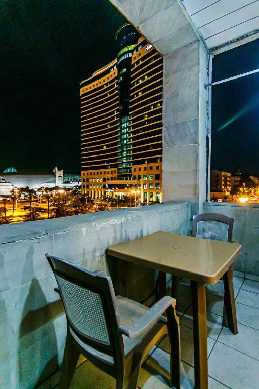 Hilton DeLuxe Apartment 4 room