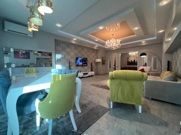 Megafun Luxury Family Apartment