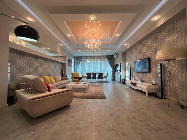 Megafun Luxury Family Apartment