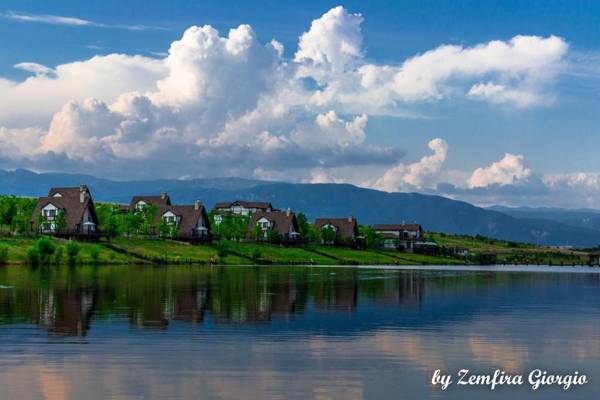 Sakit Gol - Silent Lake Hotel