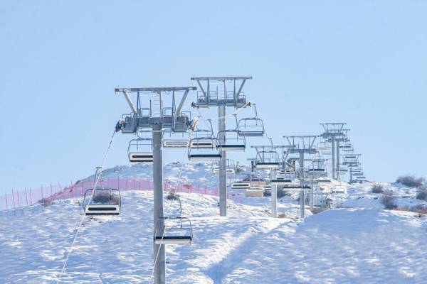 Agbulaq Ski Resort Hotel