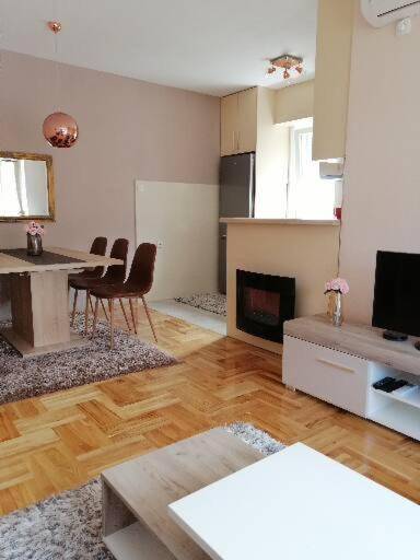 Apartman Lav