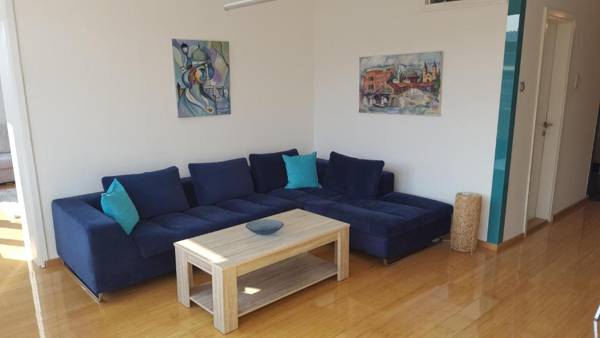 Central Apartment Mirza