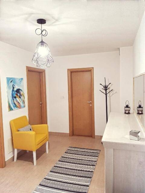 Bright-Cozy -Apartment