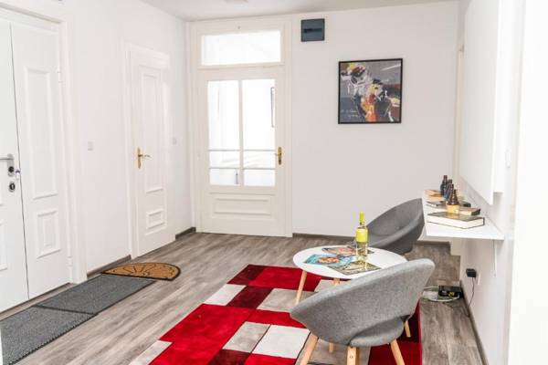 Modern studio for 3 people in the Heart of the City Center