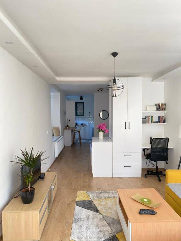 Workspace - Modern Studio Apartment in the Old Town