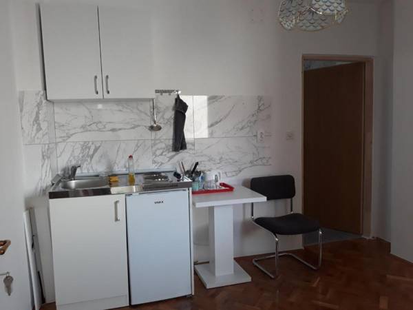 Apartman Nena 201