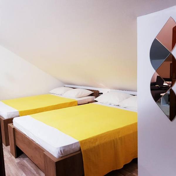 SUN'S RAY Apartment - Free parking - Balcony - Central