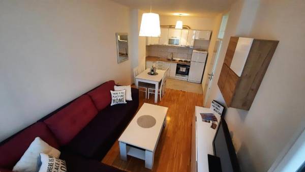 Apartment Nina Centar and free garage parking