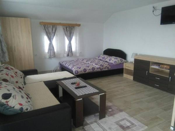 Apartmani "Babići"