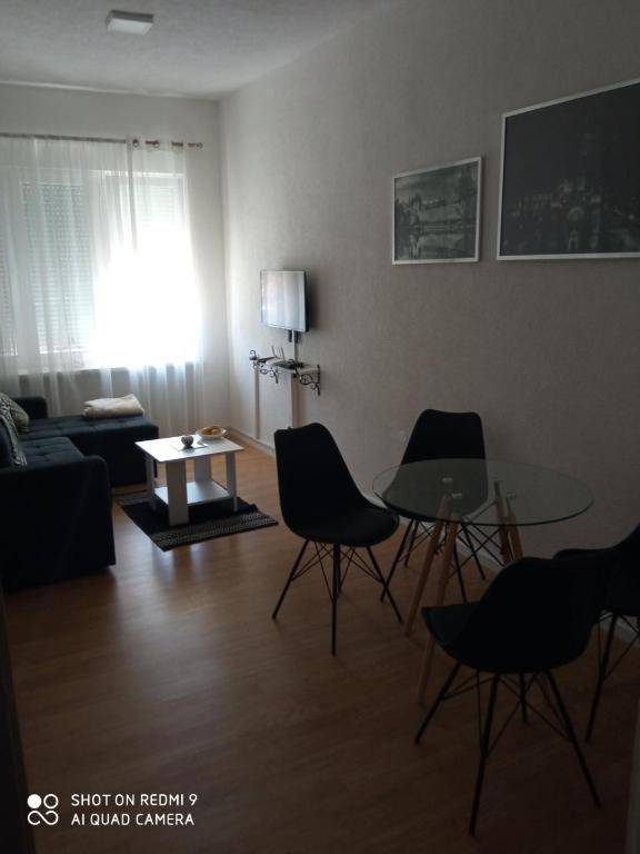 Stan u strogom centru