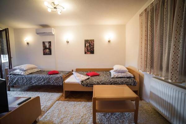 Hana Superior Apartments