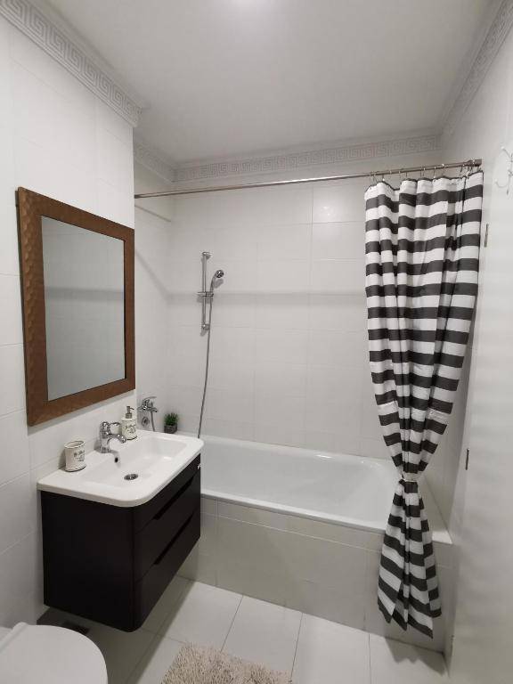 Luxury Apartment with a stunning view FREE parking