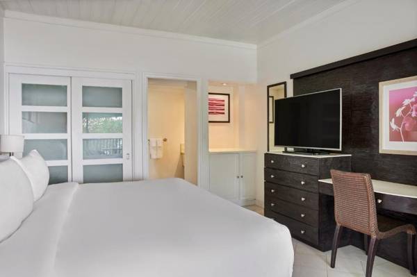 Crystal Cove by Elegant Hotels - All-Inclusive