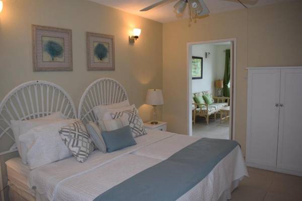 Golden View Apartment