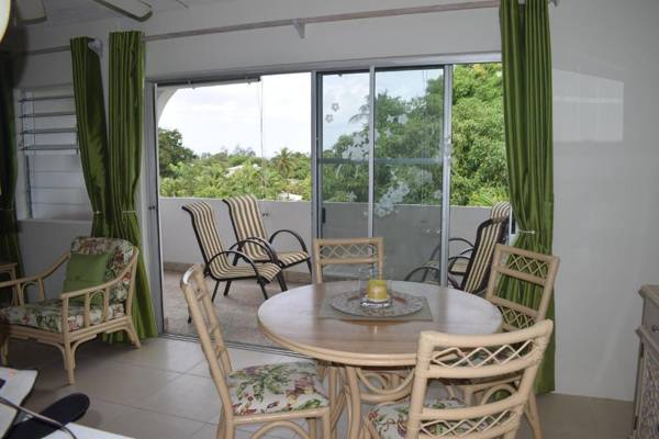 Golden View Apartment