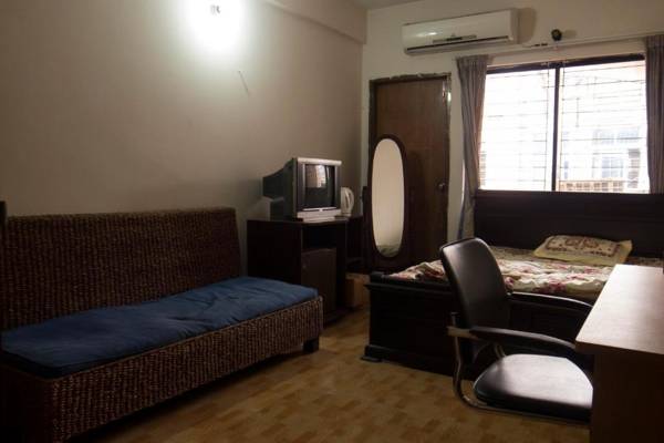 Japanese lodge hydrangea