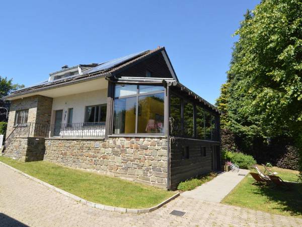 Luxurious Holiday Home with Sauna in Bütgenbach