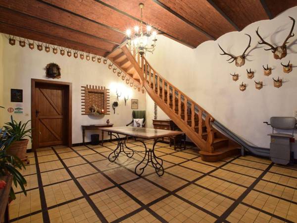 Beautiful Mansion in Beauplateau near Forest