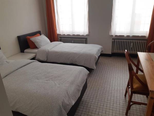 Rentbynight Aparthotel