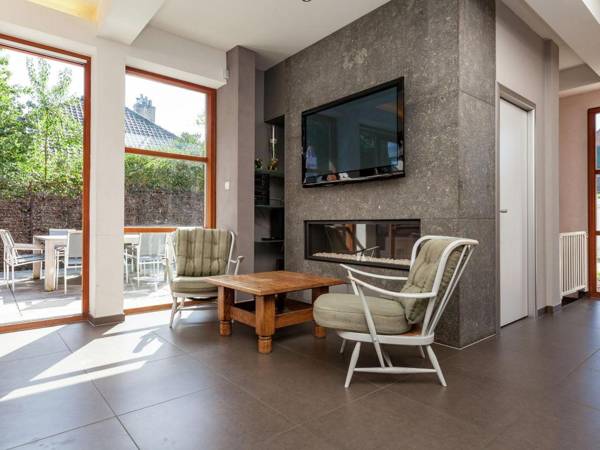 Elegant Villa in Koksijde with Swimming Pool Roof Terrace