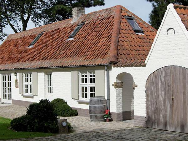 Elegant Holiday Home in Koksijde with Sauna