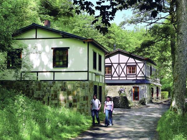 Lovely Holiday Home in Marche-en-Famenne with Jacuzzi