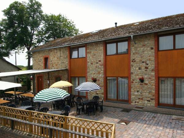 Spacious Apartment in Ondenval with Terrace