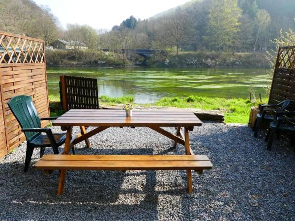 Gîte la Passerelle à Mouzaive