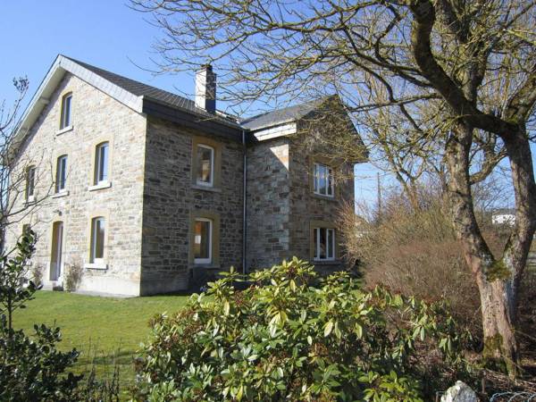 Bedecked Holiday Home in Vielsalm with Sauna