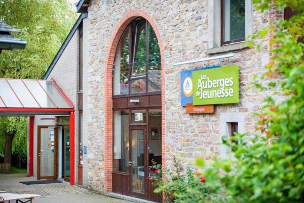 Auberge de Jeunesse de Champlon