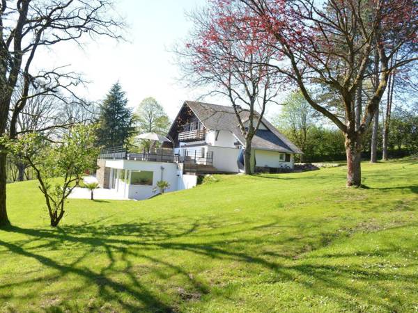 Stately Chalet in Stoumont with Pool & Sauna