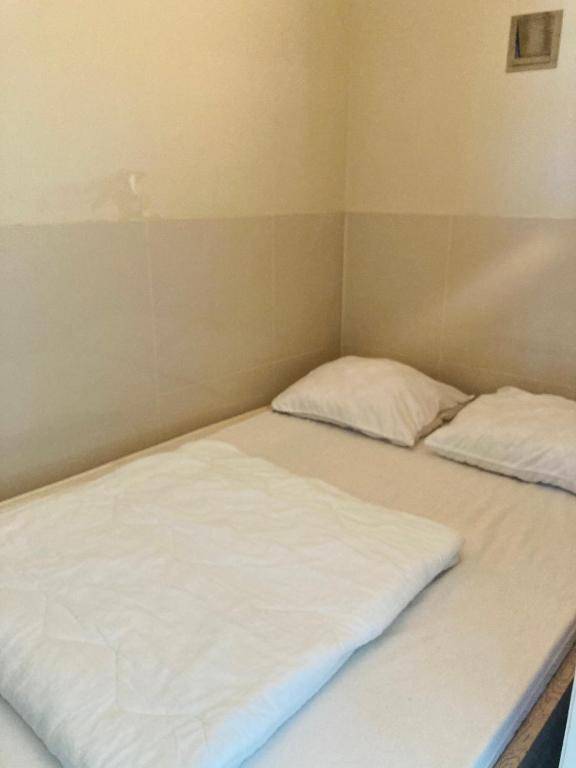 SEAVIEW Studio OOSTENDE - Type BREDA - with separate sleeping corner - 4p - direct seaview beachfront