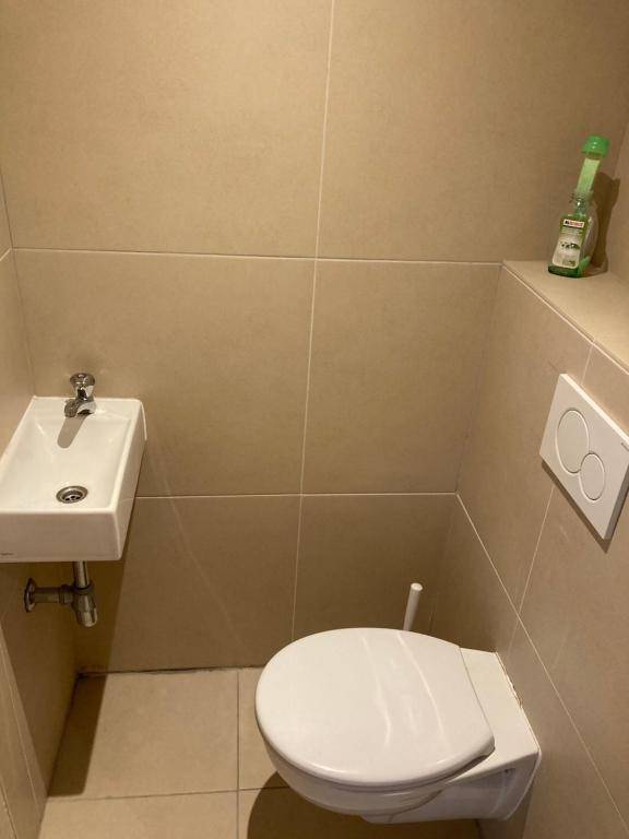 SEAVIEW spacious 2-bedroom apartment - 8p - OOSTENDE - Type BERLIN - direct seaview beachfront