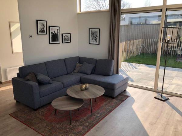 Modern chalet with dishwasher in the green Kempen