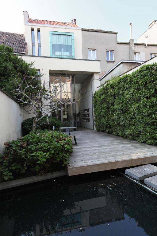 B&B The Patio Houses