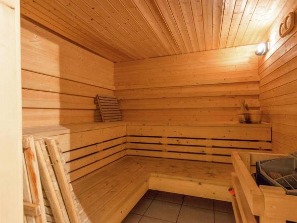 Beautiful detached villa with a fireplace ideal for large groups