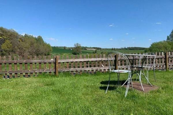 Charming Farmhouse in Houffalize with Large Terrace