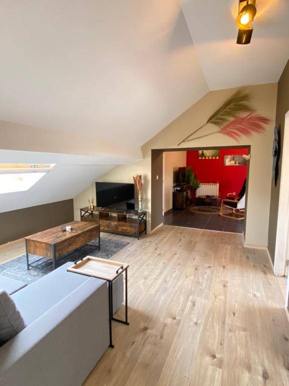 Cosy 2-Bedroom Apartment in the center of Hotton