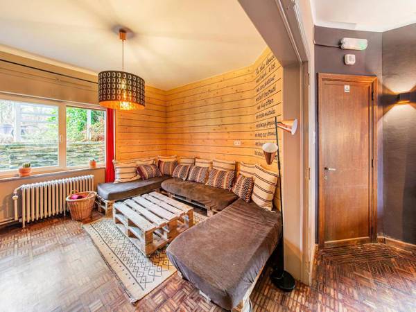 Beautiful group house with large garden and 2 terraces