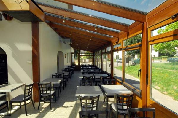 Hotel Aux Beaux Rivages En Gaume