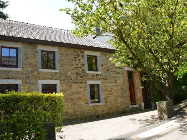 This plain house is very suitable for groups