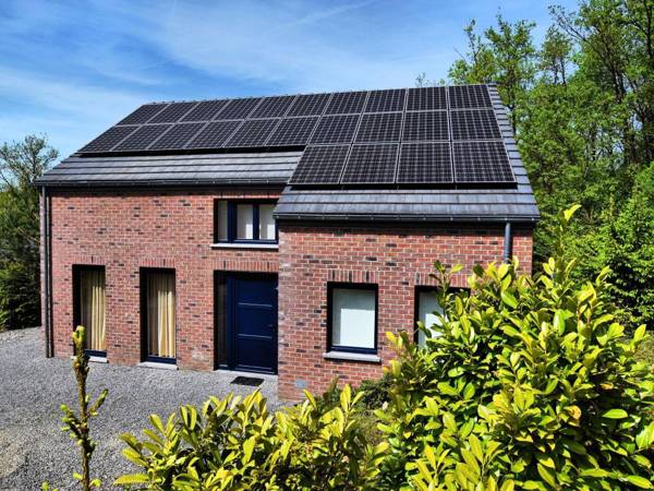 Chic Holiday Home in Durbuy with Sauna