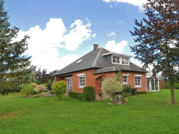 Peaceful Holiday Home in Durbuy with Garden