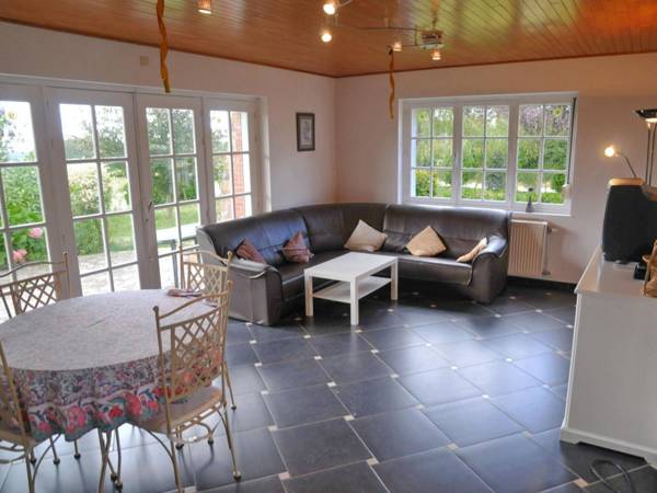 Peaceful Holiday Home in Durbuy with Garden